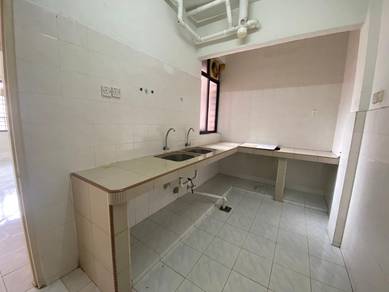 Apartment For Sale in Putra Impian Apartment
