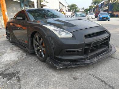 Nissan Skyline GTR R35 Varis Kamikaze-R Bodykit