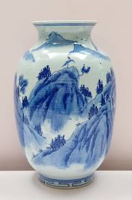 Chinese Blue & White Ceramic Mountain Scenery Vase
