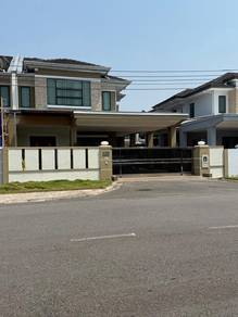 Semi-Detached House For Sale in Kuching,SWK