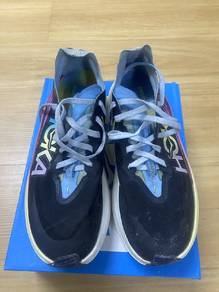 Original Hoka Rocket X2