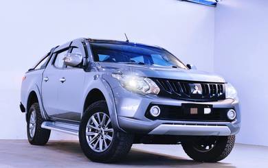 Mitsubishi Triton VGT A/T PREMIUM in Johor Bahru, JHR