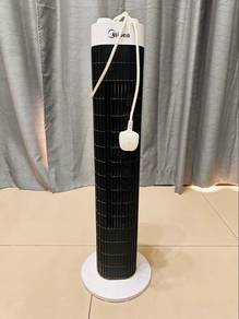 Midea Tower Fan with Timer and Speed Controls