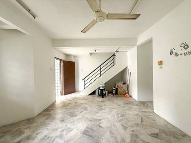2-storey Terraced House For Sale in Ampang,SGR