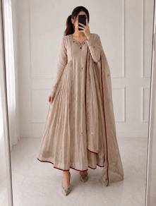 Long dress
