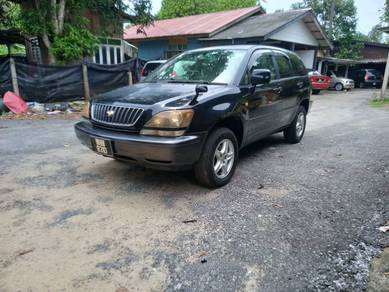 1999 Toyota Harrier