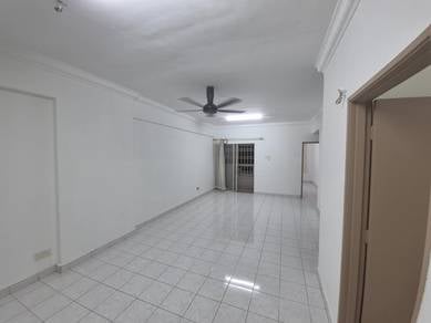 Apartment For Sale in Pelangi Apartment ( Pelangi Damansara )
