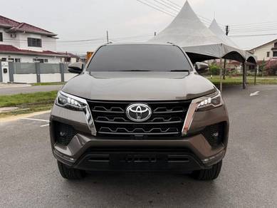 Toyota Fortuner VRZ in Kuching, SWK
