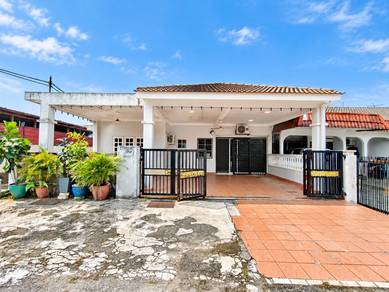 1.5-storey Terraced House For Sale in Keramat,KUL