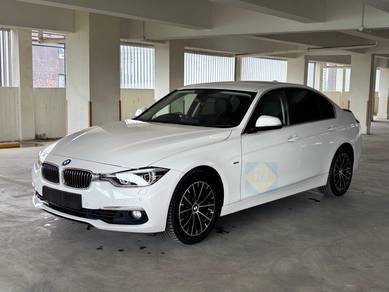 BMW 318i 18i LUXURY (CKD) in Tampoi, JHR