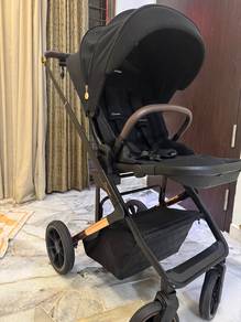 Quinton Nior Premium Stroller Black