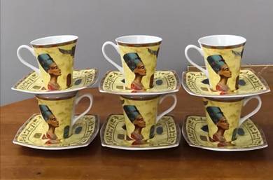 Cawan piring Fathi Mahmoud Limoges cup saucer