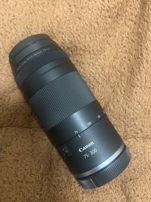 Canon RF 75-300mm F4-5.6 Lens Lightweight