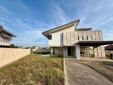Bungalow House For Sale in Bangi,SGR
