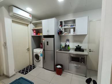 Condominium For Rent in Oxford Tower, Garden Plaza
