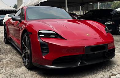 Porsche Taycan Turbo S in Damansara, KUL
