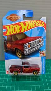 Hotwheels 1978 Dodge Lil Red Express Truck