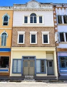 Shop lot For Sale in Kampar,PRK
