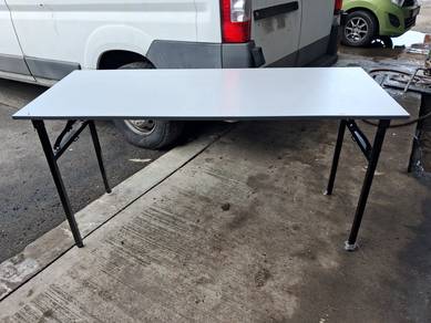 5feet table
