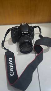 Canon camera EOS 600D DSLR