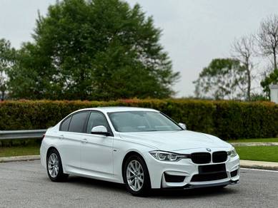 BMW 320i 20i SPORT LINE (CKD) in Johor Bahru, JHR
