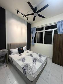 Room in Masai, JHR