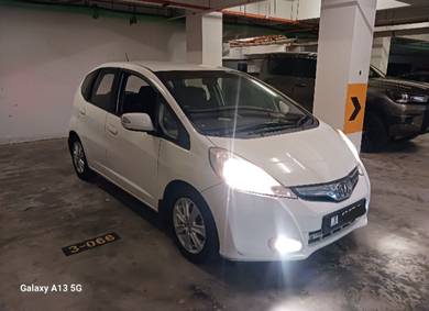 Honda Jazz Hybrid HYBRID in City Centre, KUL