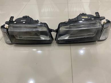 Proton Iswara Headlamp- Bosch (USED)