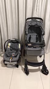 Chicco baby stroller+ carseat with base Keyfit30