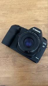 Canon 5d mkii + canon 50mm f1.8 ii