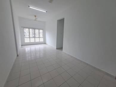 Apartment For Rent in Sutera Apartment Bandar Tun Hussein Onn