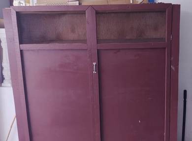 Customize wardobes/cabinet