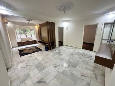Apartment For Sale in Aman Puri Apartment