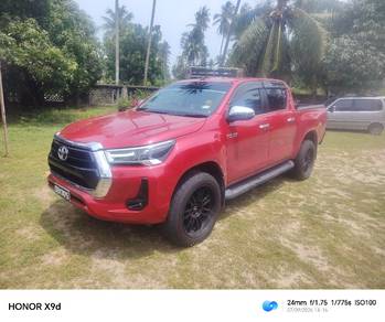 Toyota Hilux DOUBLE CAB 2.4V (AT) 4X4 in Bachok, KTN