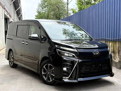 2021 Toyota Voxy ZS KIRAMEKI III