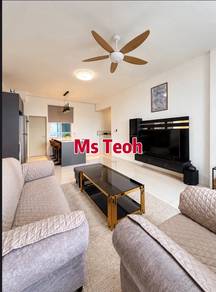 Condominium For Rent in City Residence