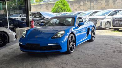 Porsche Cayman GT4 718 GT4 in Damansara, KUL