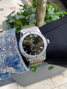 2022 Hublot Classic Fusion Green REF.542.NX.8970.