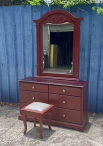 Dressing Table 4 ft / Meja Solek