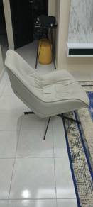 Modern Swivel Chair