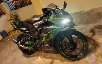 Kawasaki Ninja ZX-25R