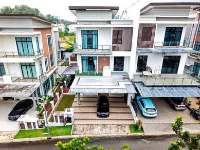 Semi-Detached House For Sale in Taman Melawati,KUL