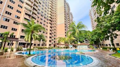 Condominium For Sale in Cengal Condominium