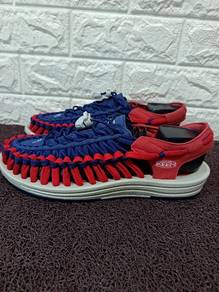 Uk9 KEEN UNEEK Classic