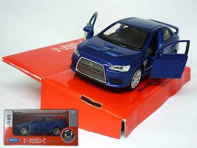 Mitsubishi Lancer Evo X 1/38 model - blue