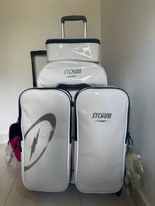 4 ball Storm bowling bag for sale