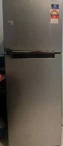 Peti Sejuk Inverter Samsung