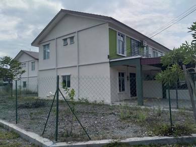Room in Durian Tunggal, MLK