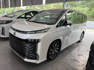 Toyota Voxy S-Z in Shah Alam, SGR