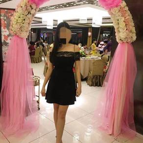 Boat neck black lace dinner dress